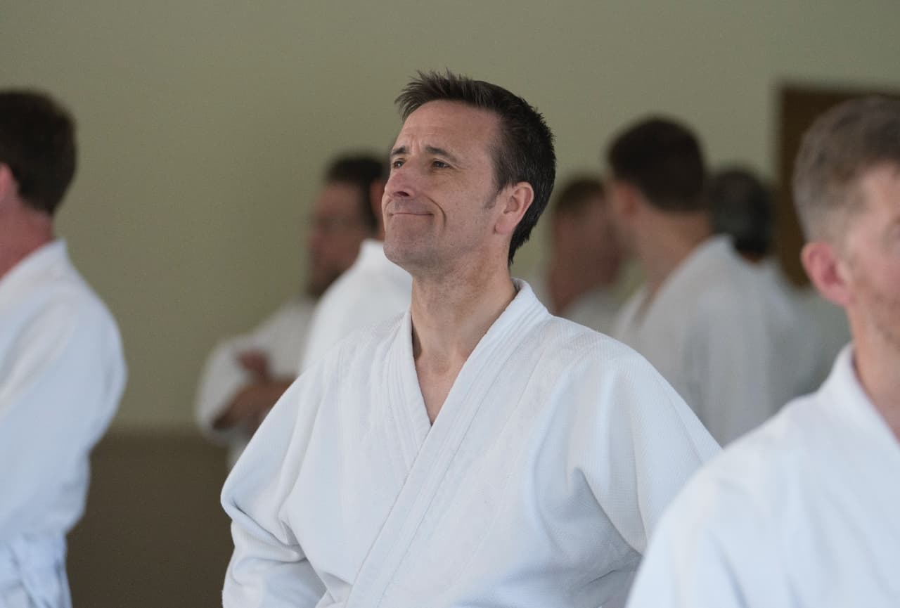 The courtyard between the dojo and the lounge buildings